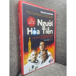 Người hoả tiễn Robert Kurson 2021 mới 90% HPB0405 182174