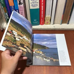 [Sách Tiếng Anh, In Màu] - II Tựa Sách: CANADA - 2010 798039