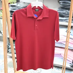 Áo thun polo không túi màu đỏ đô