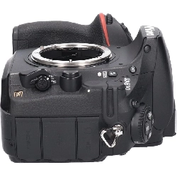 D810 - Hàng hiệu Authentic 880171