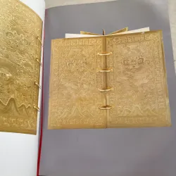 TỪ MU SÉ E KHAI - DINH ĐẾN BẢO TÀNG CỔ VẬY CUNG ĐÌNH HUẾ 1001711