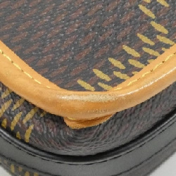 Túi xách vai Louis Vuitton Damier Giant (LV Squared) Messenger Amazon N40357 - Hàng hiệu Chính hãng 802574