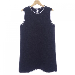 Thuyết lý theory váy liền