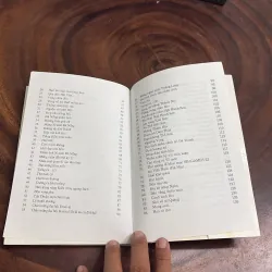 II Thơ: Vân Lãng Mạn Thuyền - Bá Thiệu - 2006 1022449