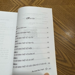 NỤ CƯỜI MINH TRIẾT. 448731