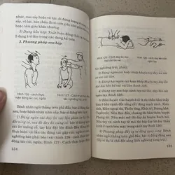 Combo 2 sách xoa bóp thuốc Nam & Trung y- So sánh hai nền y học Á Đông 715156