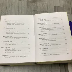 Nghiên cứu lý luận phê bình văn học nghệ an thế kỷ xx. 10b2 1026328