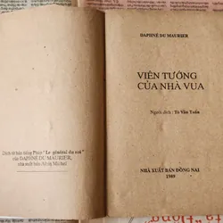 VIÊN TƯỚNG CỦA NHÀ VUA - nữ văn sĩ DAPHNÉ DU MAURIER 726897