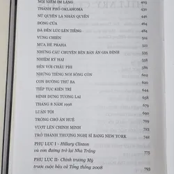 Hồi ký Hillary Clinton và chính trường nước Mỹ 704186