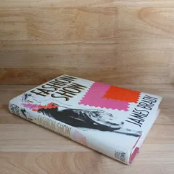 Fashion Show Or, The Adventures Of Bingo Marsh - James Brady 708534