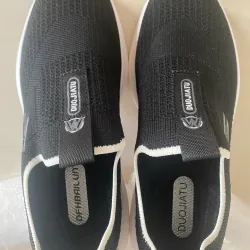 Giày thể thao nữ DUOJIA TU - Mới mua - chưa mang ra ngoài lần nào-  màu đen size 37 720353