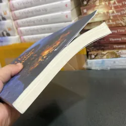 (tiểu thuyết) - Hét lên trong cơn mưa phùn - Dư Hoa 973767