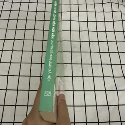 Luyện thi vào lớp 10 môn Ngữ văn 597371