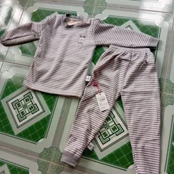 Bộ nỉ cho bé 5_6 tuổi 603091