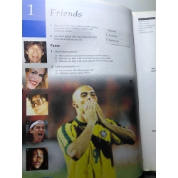 Inside Out Student's book Intermediate MACMILLAN mới 80% bẩn nhẹ highlight note viết chì Sue Kay và Vaughan Jones HPB0108 HỌC NGOẠI NGỮ 458616