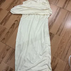 Đầm dự tiệc trễ vai