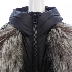 【Khuyến mãi】Áo khoác MONCLER 634911