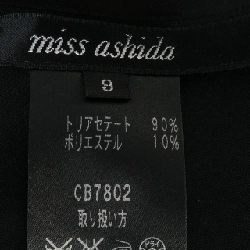 Miss Ashida áo 637339