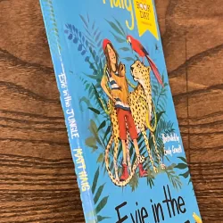 Evie in the Jungle 972878