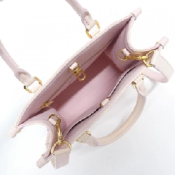 Túi xách Louis Vuitton Monogram Empreinte (Summer Stardust) On The Go PM M46168 - Hàng hiệu Authentic 804360