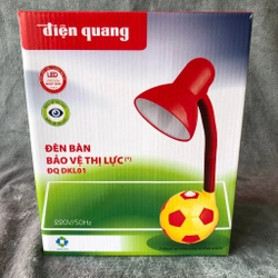 Đèn bàn để học, hơi cũ + đã bóc tem + đồ cũ bán lại + giá rẻ.