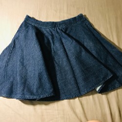 Chân váy bò Zara cỡ XS