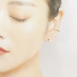 Hirotaka Octagon Ear Cuff 0.07CT Một bên - Hàng hiệu Authentic 845370