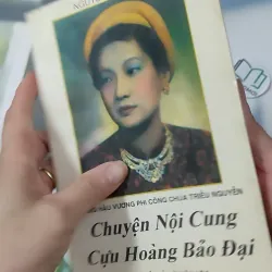 Chuyện Nội Cung Cựu Hoàng Bảo Đại - Nguyễn Đắc Xuân 970254