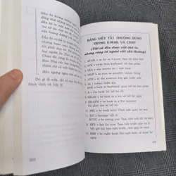 Cách viết Email bằng tiếng Anh - Kiến Hùng 559292