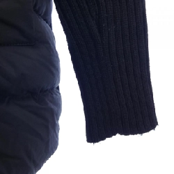 Áo khoác lông vũ MONCLER 642077