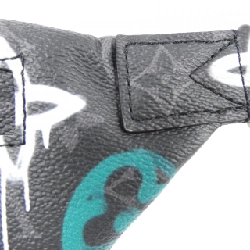 Túi đeo chéo Louis Vuitton Monogram Eclipse (LV Graffiti Veil) Discovery Bum Bag PM M21397 - Hàng hiệu Chính hãng 766945