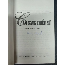 Cẩm Nang Thiếu Nữ mới 70% ố nhẹ, có vết mực trang đầu 2008 HCM2606 Ngọc Lan biên soạn KỸ NĂNG 916106
