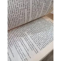 First among equals - Jeffrey Archer 697413