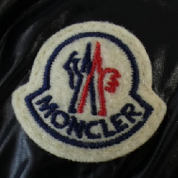Áo khoác lông vũ MONCLER 636756