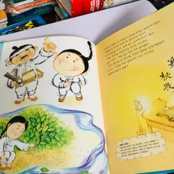 8. 📚 4 CUỐN SÁCH TRUYỆN TRANH TIẾNG HÀN QUỐC CHO TRẺ EM 557123