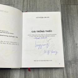 Cái trống thiếc. 2a4 527838