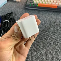 Cốc sạc đầu ra type C như mới pass lại 658760