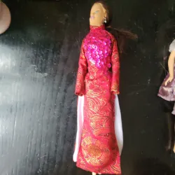 Búp bê Barbie áo dài đỏ 1005312
