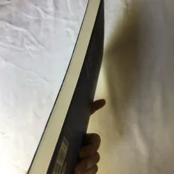 Dưới Tán Rừng Trăm Mẫu - Emily Murdoch 1001925