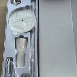 Đèn sạc 4 chức năng 1025644