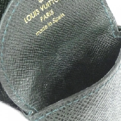 Ví tiền xu Louis Vuitton Taiga Porte Monnaie Cuve M30374 621539