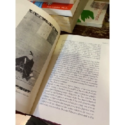 One Hundred Poets, One Poem Each - Peter McMillan 995253