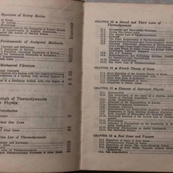 HANDBOOK OF PHYSICS - B. Yavorsky & A. Detlaf - Mir Publishers Moscow, 1977 442688