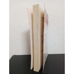 Tuyển Tập Tạp Văn Trên Thời Báo Kinh Tế Sài Gòn - Hai Mươi Bốn Giờ Một Phút (2010) Mới 90% HCM.ASB2102 913327