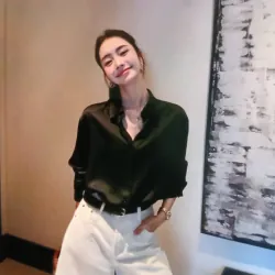 Áo sơ mi HM đen New 98% size xs  979703