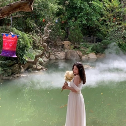 Váy trễ vai đính ngọc trai. 448728