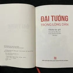 Đại tướng trong lòng dân- Võ Nguyên Giáp,  1009301
