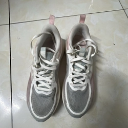 Giày nữ running size 37