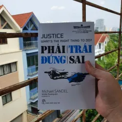 Phải Trái Đúng Sai (Michael Sandel)