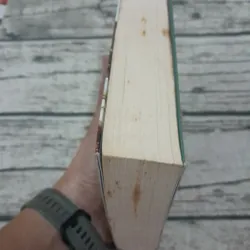 Chiếc cút áo của Napoleon và 17 phân tử thay đổi thế giới. Tiến sỹ Penny Le Cout. và Jay  681987